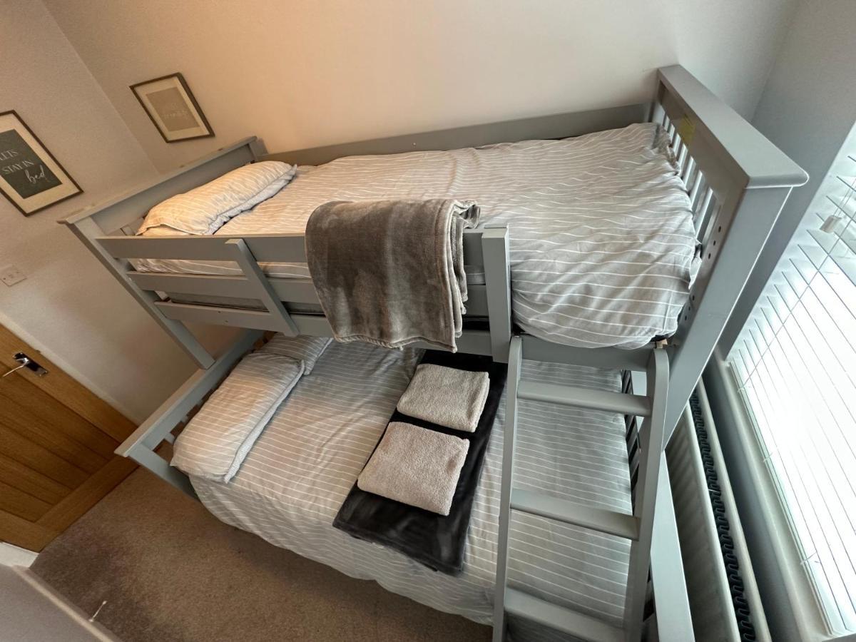 Cosy, 2 Bedroom Cottage In Guisborough Town Centre 외부 사진